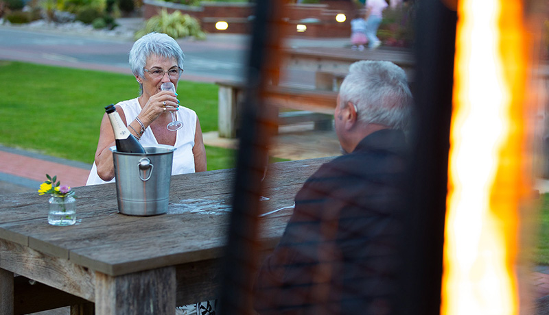 Lakeside Park Outdoor Living 6