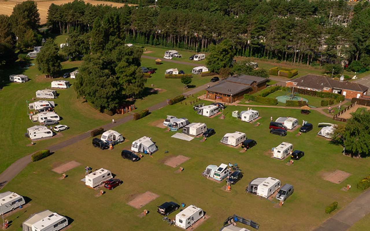 Lakeside Touring Park Holiday Pitches