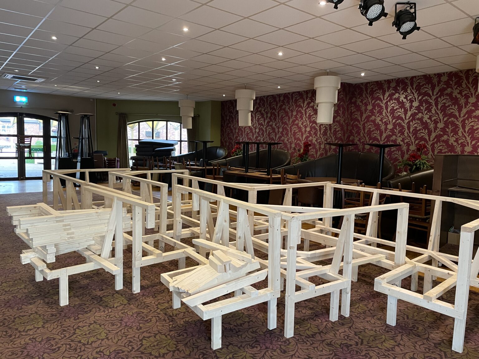 Monty's resturant